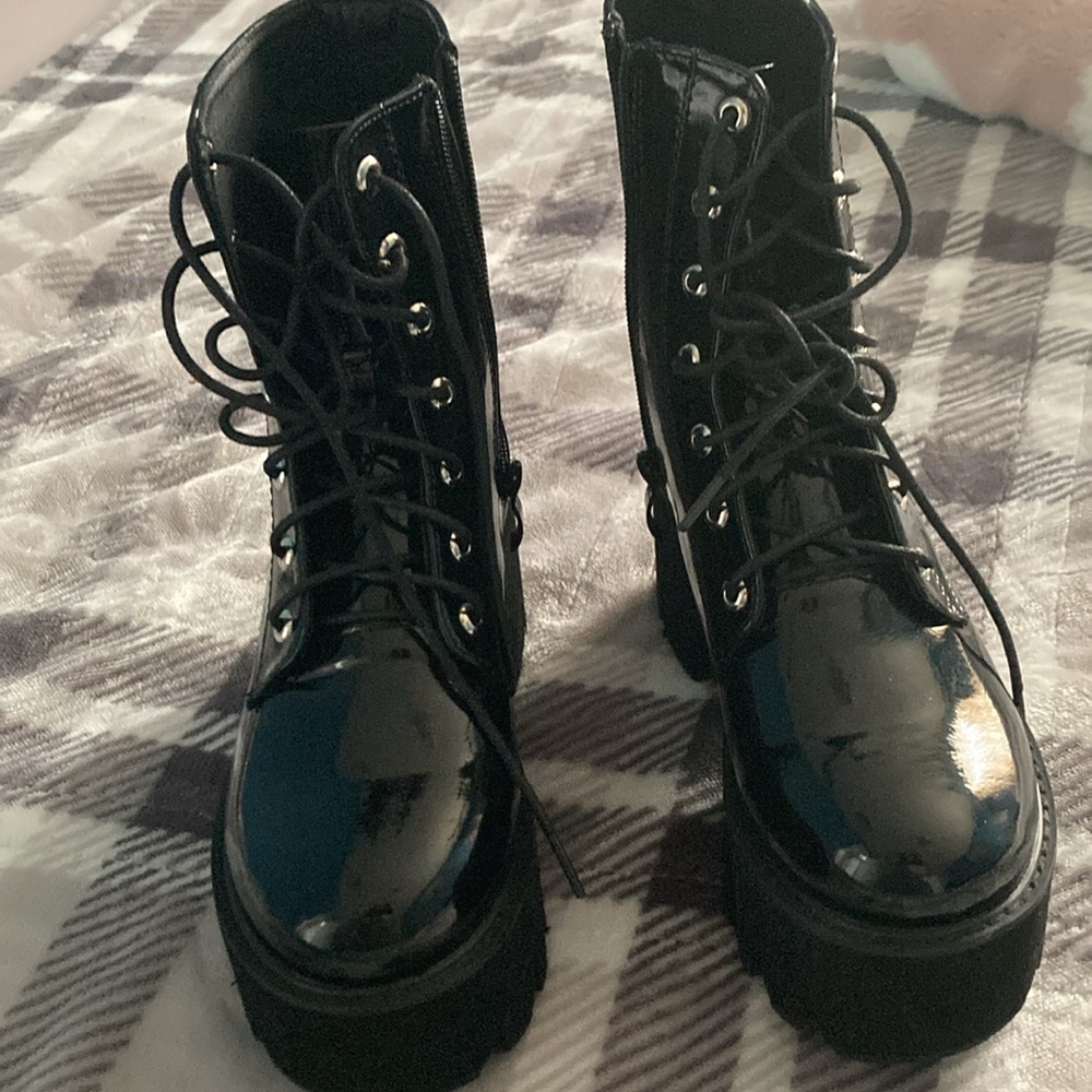 Platform Combat Boots Never Worn - image 2